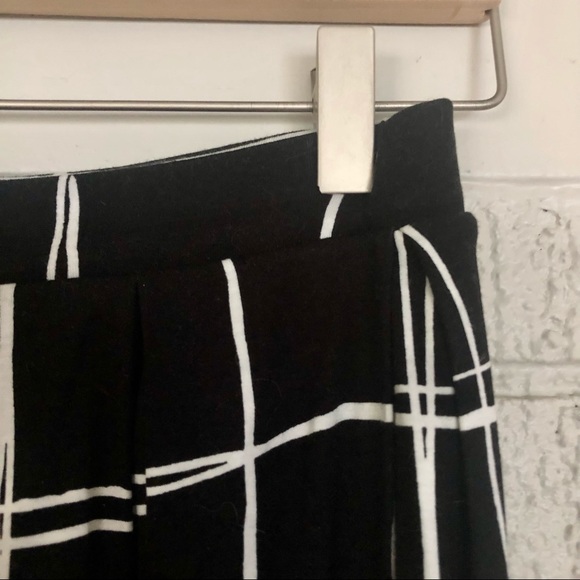 ASOS Geometric Midi Skirt - Picture 3 of 4